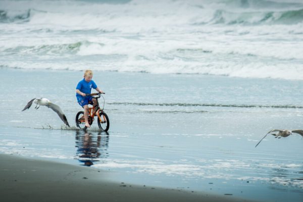 photos of kids having fun so you can remember their happiest moments